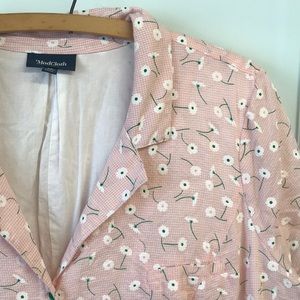 ModCloth (26) pink dress with daisies